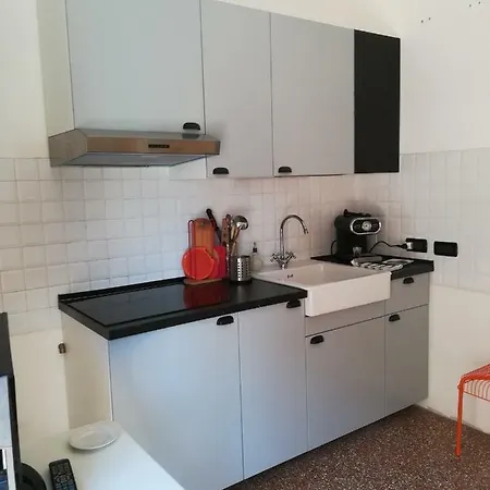 Accanto Al Gaslini Genua